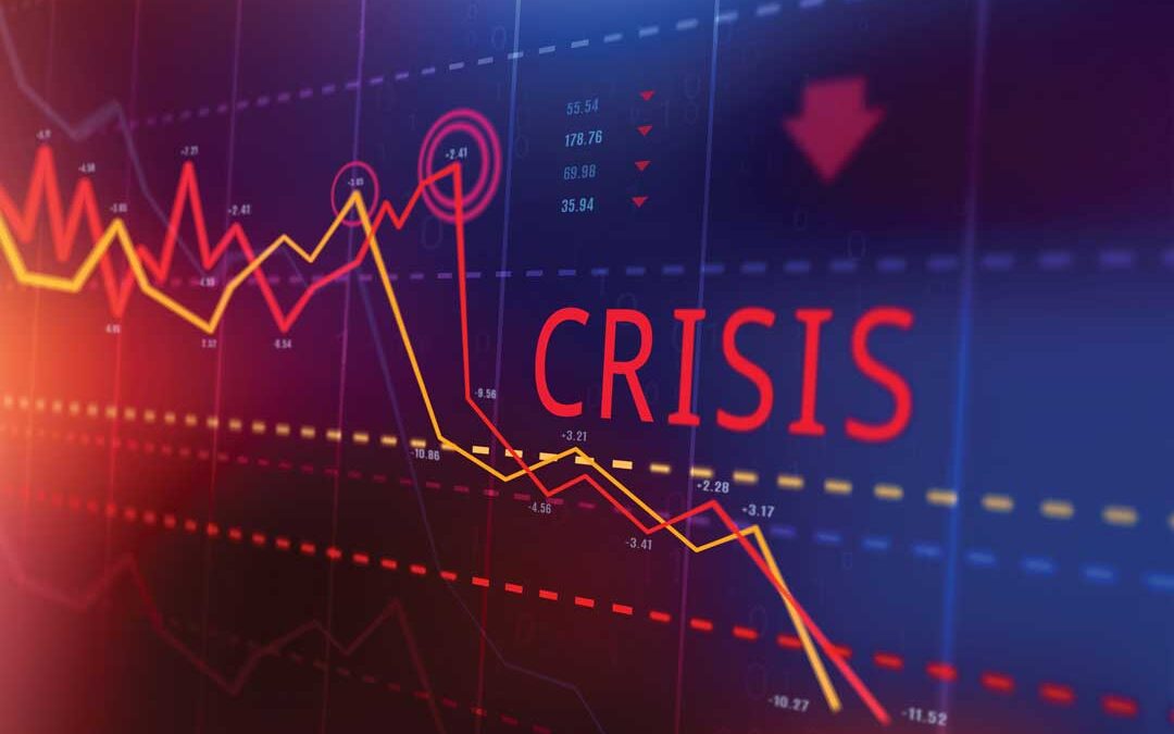 Graph showing a decrease in numbers with the word "Crisis" over the falling section | Recession Tips